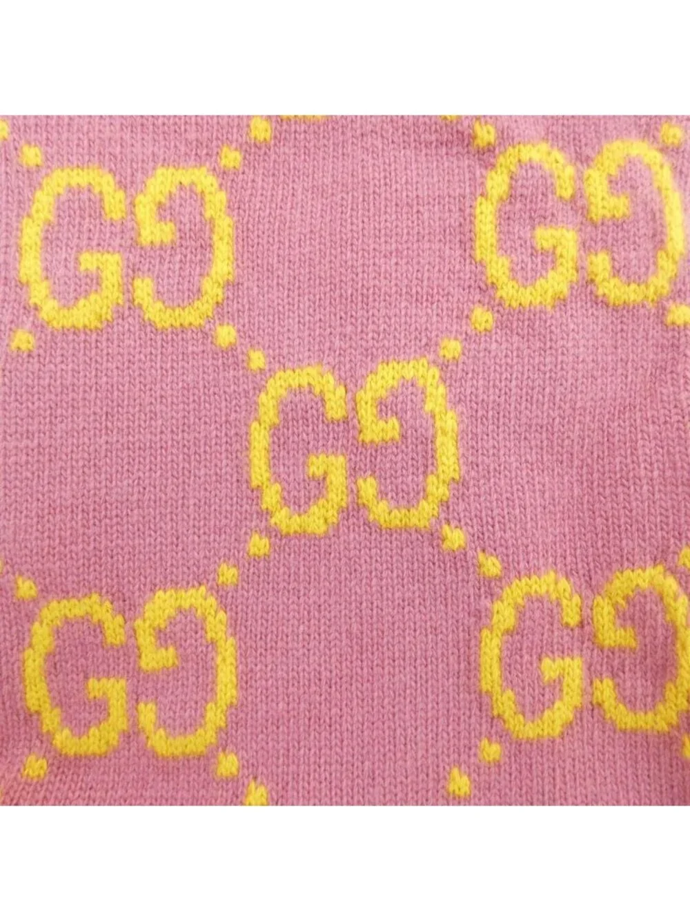 Gucci Scarf Pink